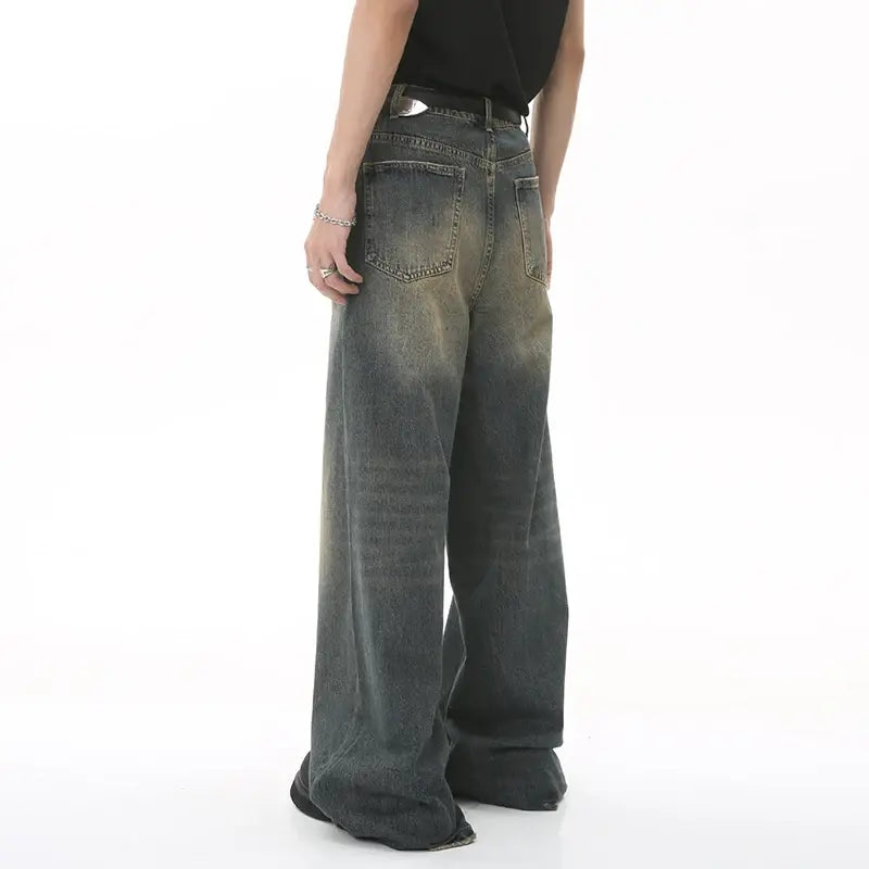 Washed Baggy Jeans